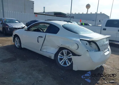 2010 Nissan Altima 2.5 S z USA, uszkodzony, nr VIN 1N4AL2EP6AC172620